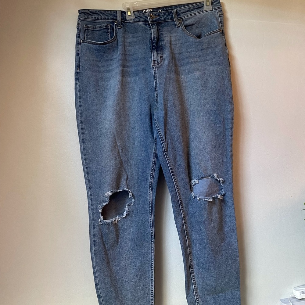 Good condition Hot topic mom jeans